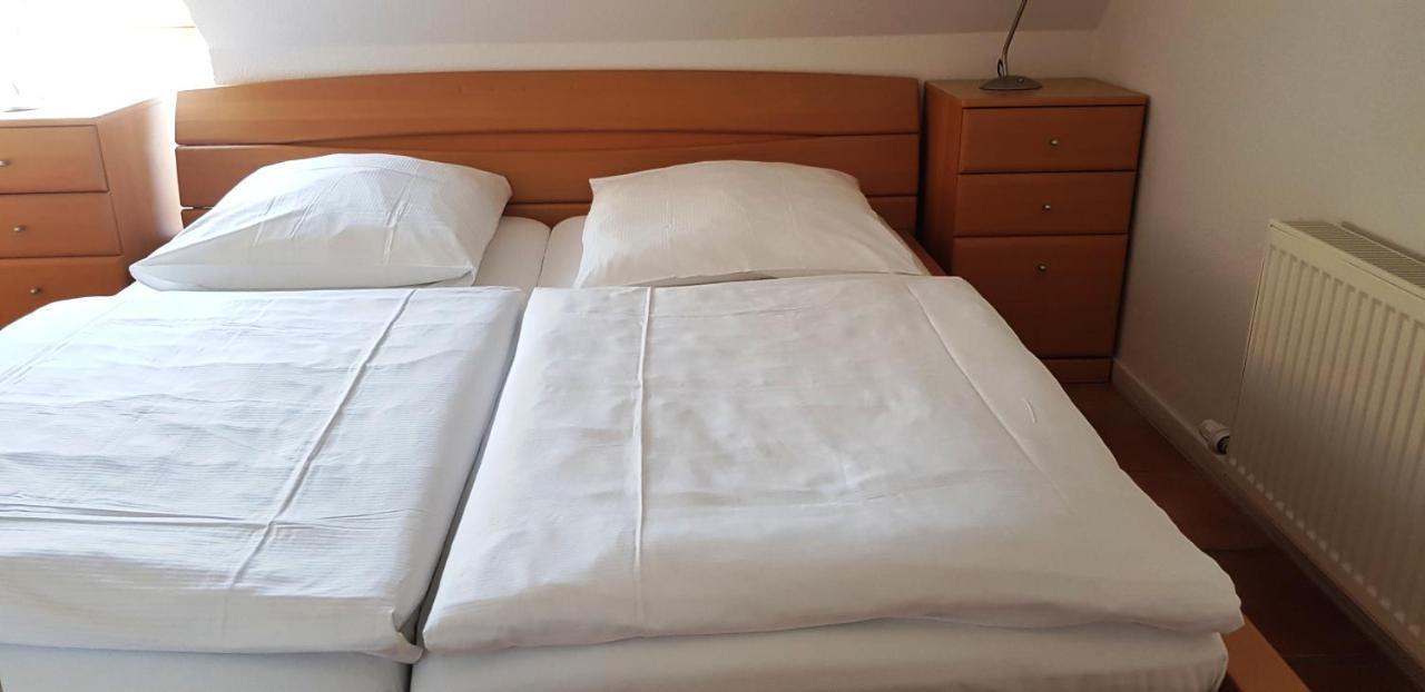 Ferienwohnung 14 Im Fischerhaus Mit Balkon Sellin  ภายนอก รูปภาพ